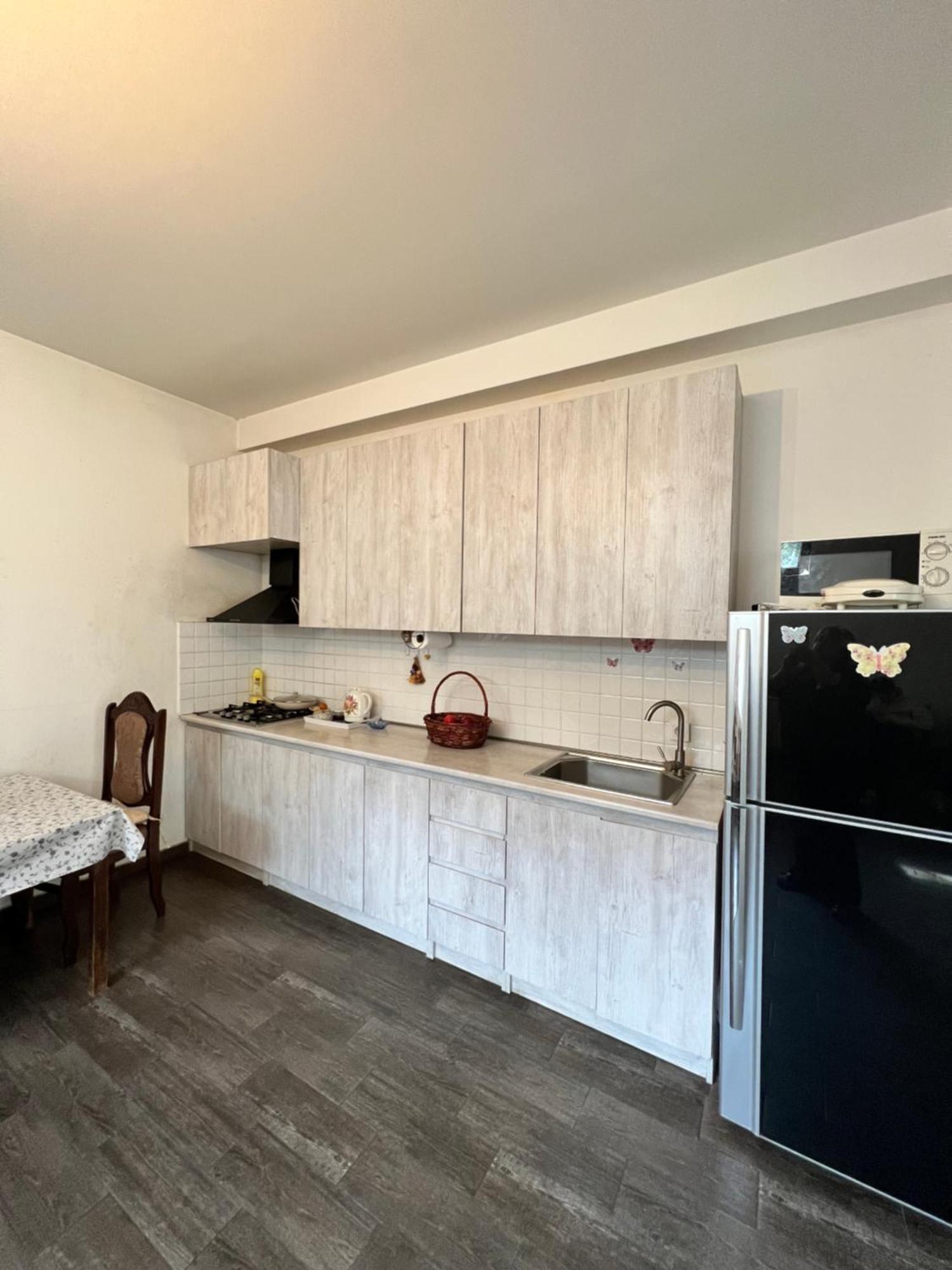 Pirosmani Apartment